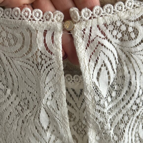 Like NEW! Sézane Cyrielle blouse in ecru lace - size 38 - Picture 5 of 5